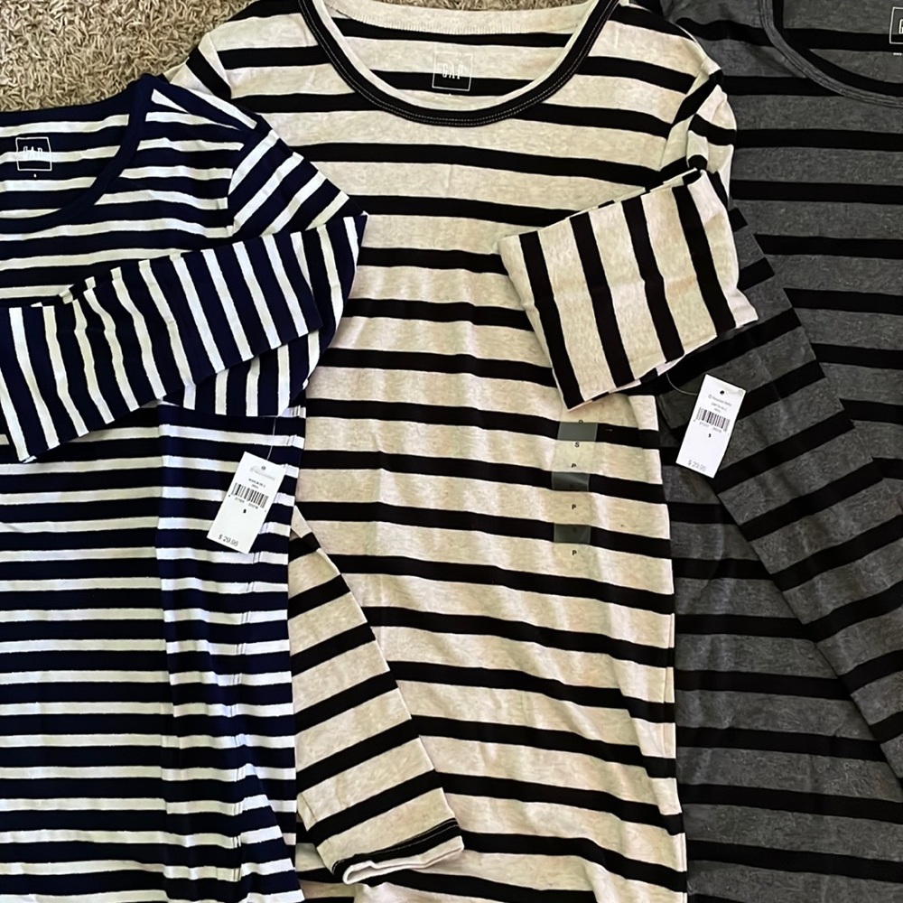 Stripped long sleeve shirt
